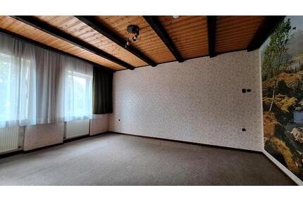 2ZKB Wohnung 48qm im 1.OG - 550,00&nbsp;EUR Kaltmiete, ca.&nbsp; 48,00&nbsp;m&sup2; in Steimel (PLZ: 57614)