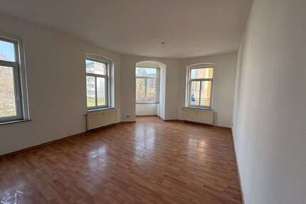 Wohnung zum Mieten in Plauen 480,00 € 96.34 m²