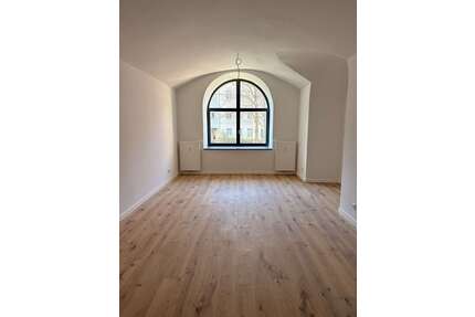 Wohnung zum Mieten in Erfurt 829,43 € 69.7 m²