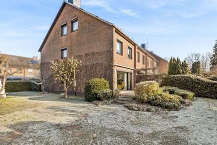 Haus zum Kaufen in Büchen 474.000,00 € 180 m²