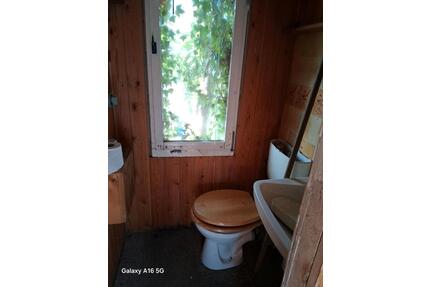 Kleingarten abzugeben - 300,00&nbsp;EUR Kaltmiete, ca.&nbsp; 0,00&nbsp;m&sup2; in Schwerin (PLZ: 19053)