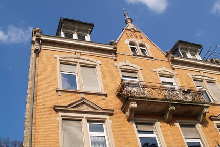 Frisch renovierte Altbauwohnung mit Einbauküche und Gäste-WC - Baden-Baden