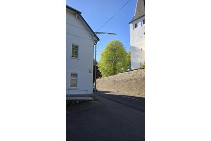 Helle Wohnung im Zentrum - 490,00&nbsp;EUR Kaltmiete, ca.&nbsp; 45,00&nbsp;m&sup2; in Windeck (PLZ: 51570)