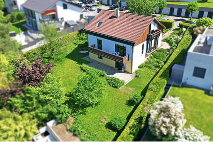 Einfamilienhaus in ruhiger Lage mit großem Garten und Aussicht auf dem Salzert - Lörrach