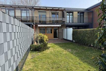 ### einfaches 4-Zimmer-Mittelreihenhaus mit Vollkeller und Garage ### - Neu Wulmstorf