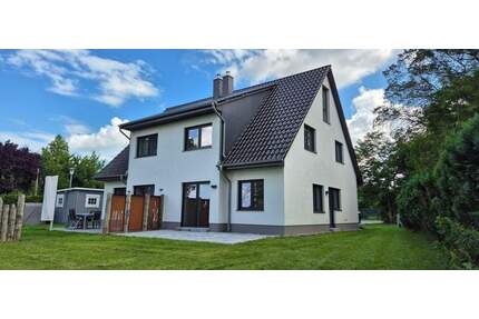 +++NEUBAU+++ Exklusive Doppelhaushälfte mit Bodden und Ostseeblick inmitten unberührter Natur - Klausdorf Wendisch Langendorf