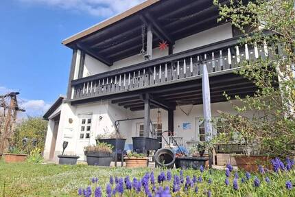Familienhaus mit viel Platz in ruhiger Lage - Leutenberg / Schweinbach