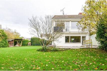 Reihenendhaus mit An- und Ausbaumöglichkeiten (DG) * 4 Zimmer * Terrasse * Balkon * Carport - Odenthal Blecher