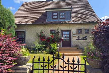 Haus zum Kaufen in Pinneberg 495.000,00 € 150 m²
