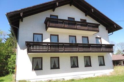 Bauernhaus - 1.300.000,00&nbsp;EUR Kaufpreis, ca.&nbsp; 170,00&nbsp;m&sup2; in Rott am Inn (PLZ: 83543)