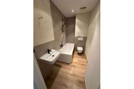 Wohnung zum Kaufen in Chemnitz 38.900,00 € 31.78 m²