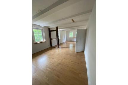 Wohnen im Grünen: Helle Wohnung mit Sauna & Terrasse in Rinteln