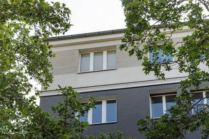 Mit Aufzug: Vermietete 3-Zimmer-Wohnung in der City West +++ mit Balkon +++ TOP Verkehrsanbindung - Berlin Charlottenburg