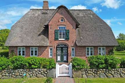 Haus zum Kaufen in Oldsum 1.425.000,00 € 165 m²