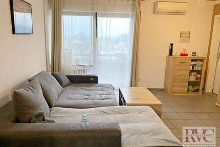 Investment oder Eigennutzung. 2-Zi-Whg, großer Balkon mit herrlichem Ausblick - Parkplatz inklusive! - Ainring / Mitterfelden Perach