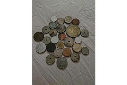 Konvolut ausländische Münzen - 10,00&nbsp;EUR Kaltmiete, in Spremberg (PLZ: 03130)