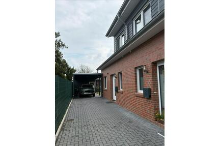 Doppelhaushälfte in Rastede zu vermieten inkl. Küche