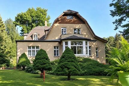 Wassergrundstück mit Ein- Zweifamilienhaus zu vermieten - Heidesee