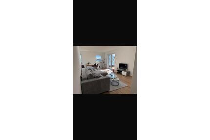 Wohnung 2,5 Zimmer Top Lage Neubau, Küche + Stellplatz - Celle Altencelle