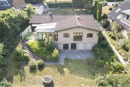 Haus zum Kaufen in Bad Schwartau (Groß Parin) 649.000,00 € 248 m²