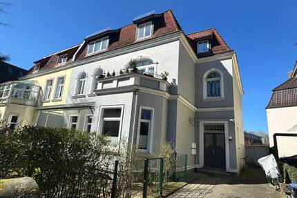 Gepflegtes Mehrfamilienhaus in bester Wohnlage in Lübeck-St. Gertrud (Nähe Wakenitz) - Lübeck . St. Gertrud