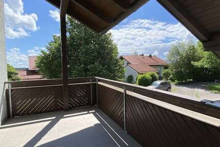Wohnung zum Mieten in Großkarolinenfeld 830,00 € 77.1 m²