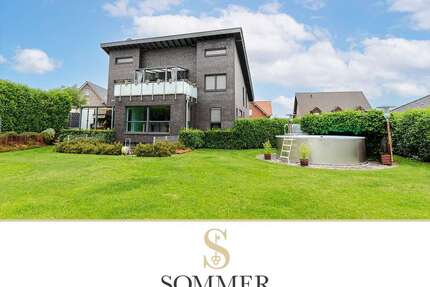 Haus zum Kaufen in Kranenburg 1.150.000,00 € 300 m²