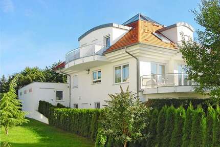 Haus zum Kaufen in Filderstadt-Harthausen 1.200.000,00 € 259 m²