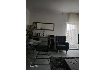 wg nur an frauen wohnung - 550,00&nbsp;EUR Kaltmiete, ca.&nbsp; 25,00&nbsp;m&sup2; in Bremen (PLZ: 28237) Burglesum