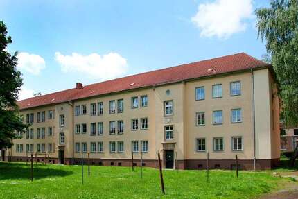 Wohnung zum Mieten in Schönebeck 327,24 € 54.54 m²