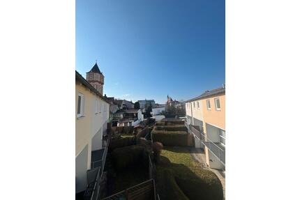 Helle 3 12 Zimmer-Wohnung nähe Stadtplatz mit tollem Ausblick - Straubing