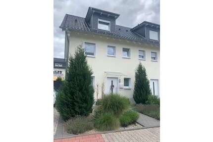 Haus zum Mieten in Oberursel 2.750,00 € 160 m²