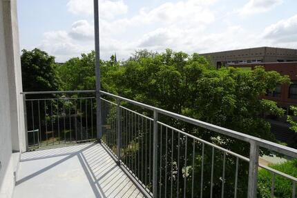 Wohnen im Kiez: 3 Raumwohnung mit Südbalkon & Tageslichtbad - Leipzig Ost