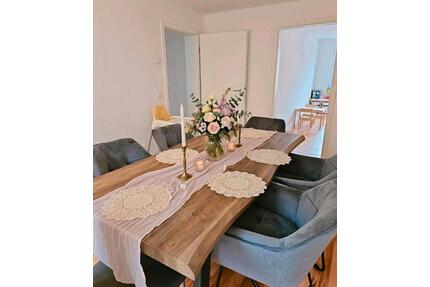 6 Zi Wohnung zu Vermieten - 780,00&nbsp;EUR Kaltmiete, ca.&nbsp; 120,00&nbsp;m&sup2; in Chemnitz (PLZ: 09126) Bernsdorf