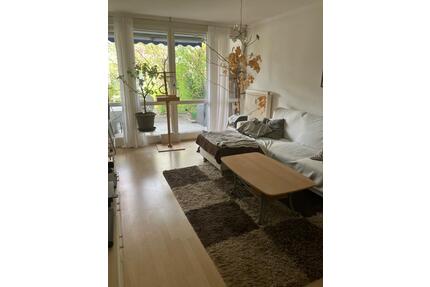 Helle 2 Zimmer Gartenwohnung in Karlsfeld zu verkaufen von Privat