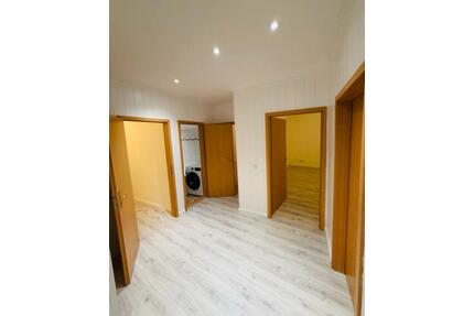 Schönes WG Zimmer am Tempelhofer Feld, 700€ warm ab 1.4.26 - Berlin Friedrichshain-Kreuzberg