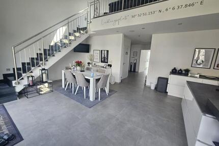 Moderne 4-Zimmer-Traumwohnung (135 qm) in ruhiger Lage. Ab Januar - Herzogenrath