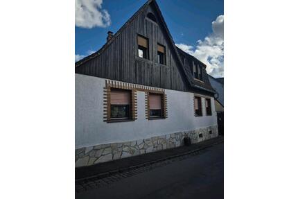 Haus im Ortsteil Hochheim - 260.000,00&nbsp;EUR Kaufpreis, ca.&nbsp; 150,00&nbsp;m&sup2; in Worms (PLZ: 67551) Vororte Südwest