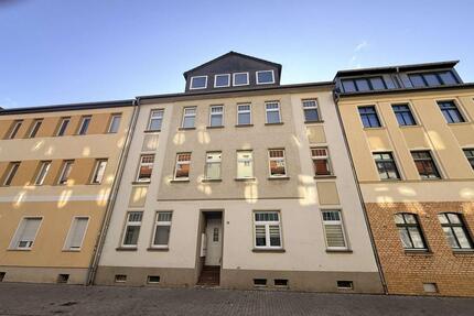 Beliebte Lage - Sanierte Dachgeschosswohnung in Merseburg