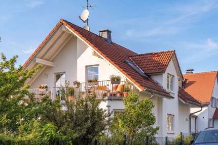Haus zum Kaufen in Kelkheim (Taunus) 986.000,00 € 228 m²