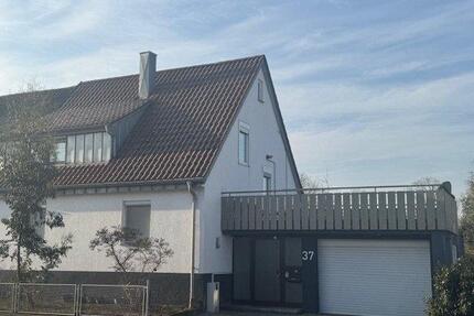 Renovierte Doppelhaushälfte zu Verkaufen mit TerrasseGarten - Leingarten