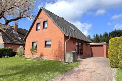 Familien aufgepasst! Einfamilienhaus mit Wintergarten und Garage zu verkaufen - Itzehoe / Edendorf