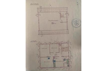 Zwei Familien-Wohnhaus mit großen Grundstück in Durlangen