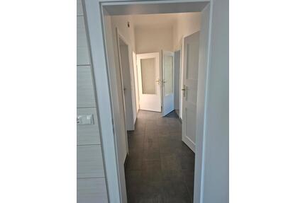 2-Raum-Wohnung - 380,00&nbsp;EUR Kaltmiete, ca.&nbsp; 65,00&nbsp;m&sup2; in Greiz (PLZ: 07973)