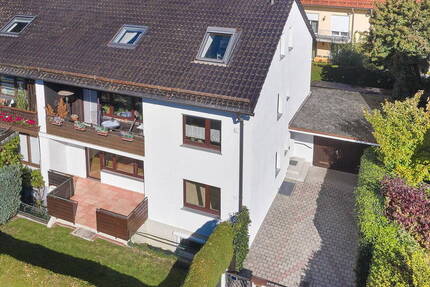 Gepflegtes Haus mit 3 Wohnungen in guter Lage - zahlreiche Nutzungsmöglichkeiten - Vaterstetten