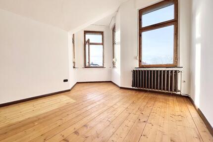 Süße Altbauwohnung mit tollem Holzboden! Mitten im Grünen!! - Börde-Hakel