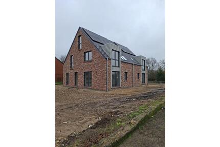 Doppelhaushälfte Neubau KfW 40 Erstbezug - Mildstedt