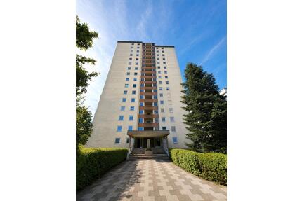 Moderne 2-Zimmer-Wohnung mit großem Balkon & EBK – sofort einzieh - Maintal