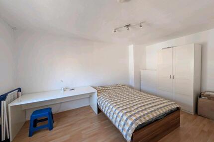 Wohnung zur Untermiete - 900,00&nbsp;EUR Kaltmiete, ca.&nbsp; 45,00&nbsp;m&sup2; in Düsseldorf (PLZ: 40476) Derendorf