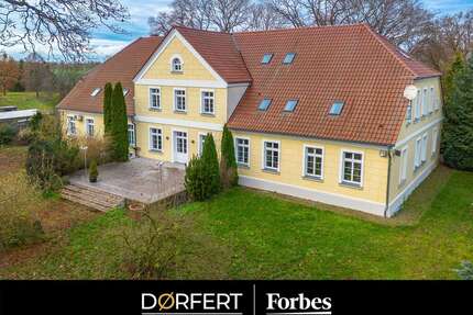 Haus zum Kaufen in Görmin 1.375.000,00 € 1133 m²